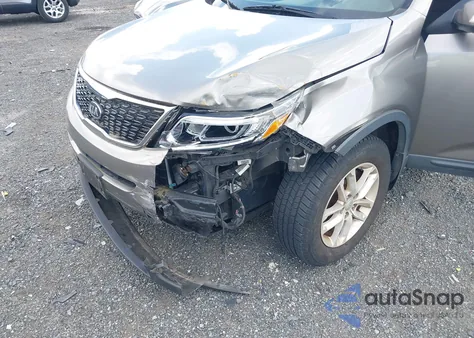 2014 Kia Sorento Lx from USA, damaged, VIN 5XYKT3A67EG438567